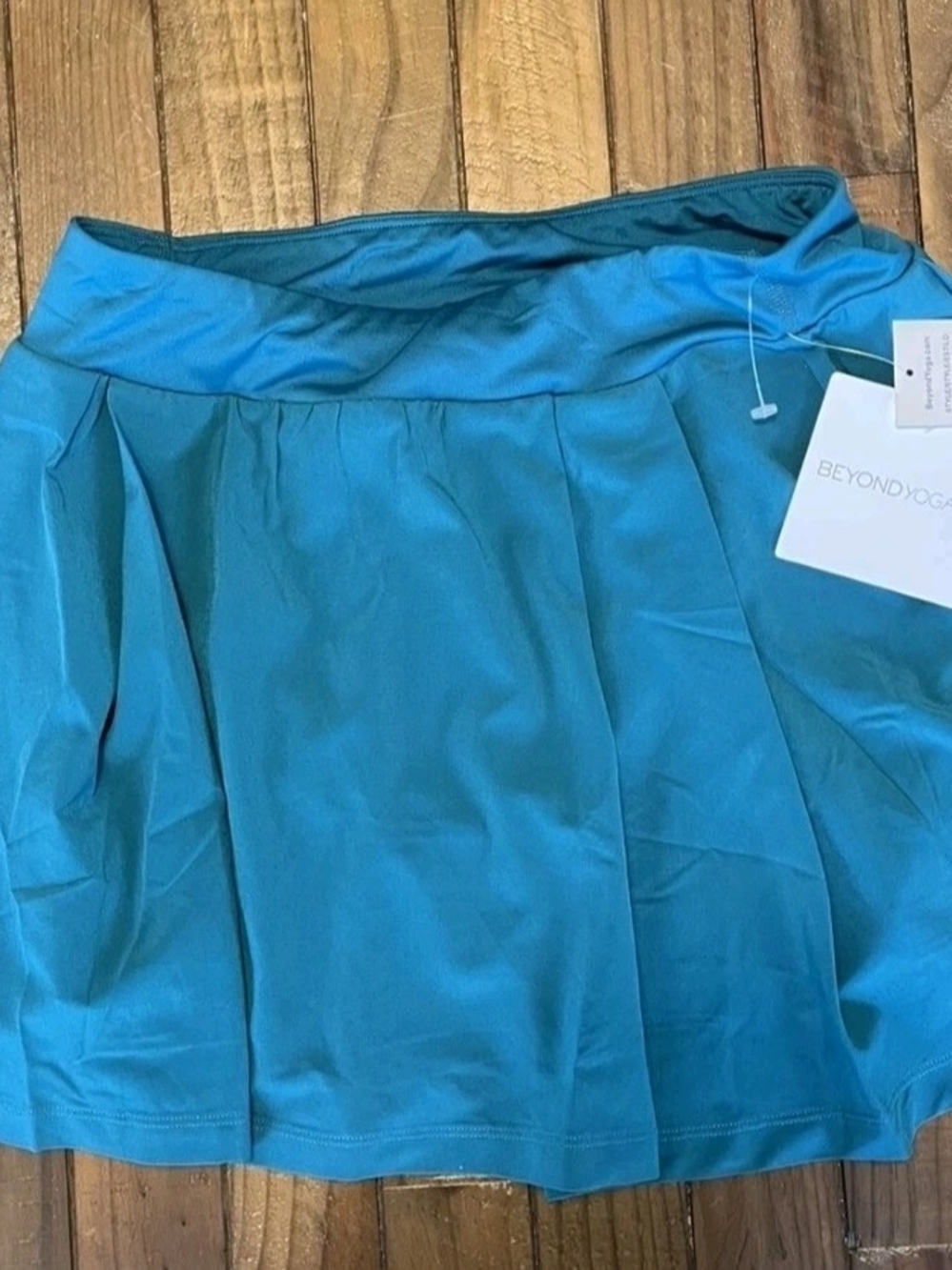 NWT Beyond Yoga Court Advantage Skirt Size Large